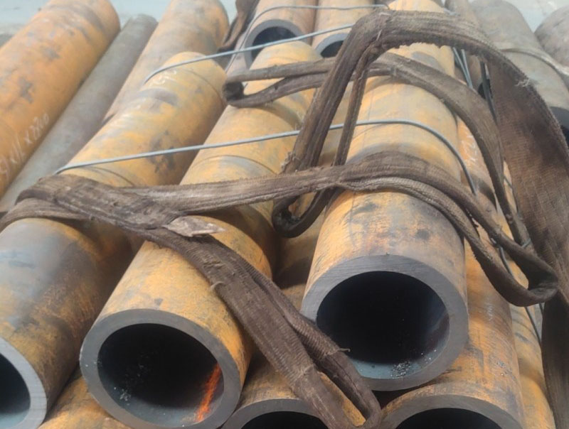 保定15CrMoG无缝钢管切割